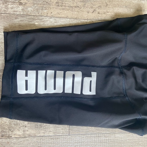 puma biker shorts - Picture 2 of 4